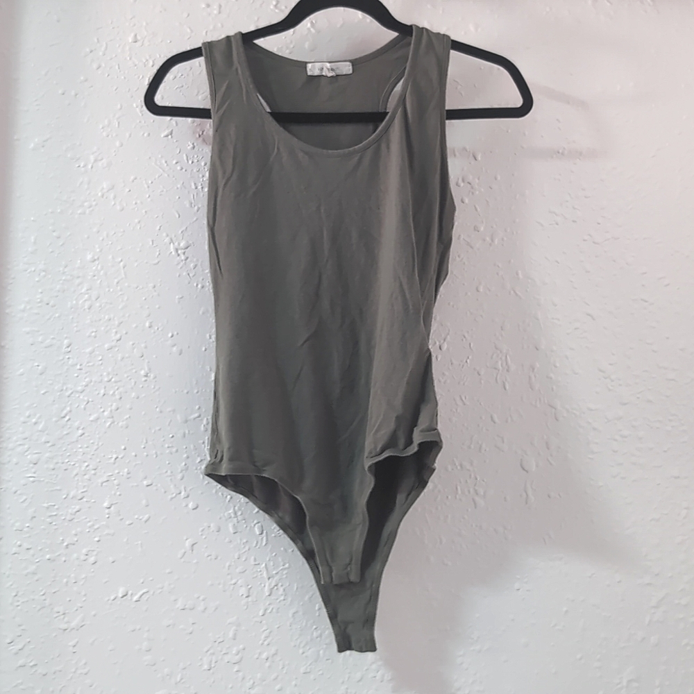 ACTIVE BASIC - Army Green Racerback bodysuit, Large